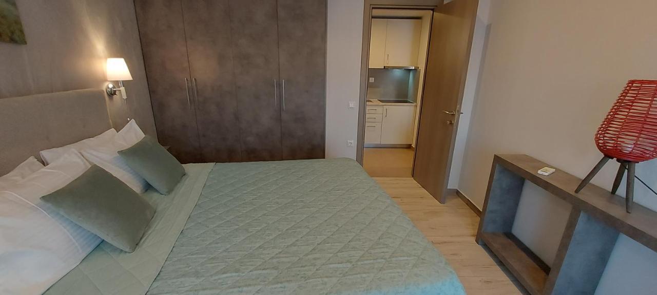 Promenada Nikiti公寓 外观 照片