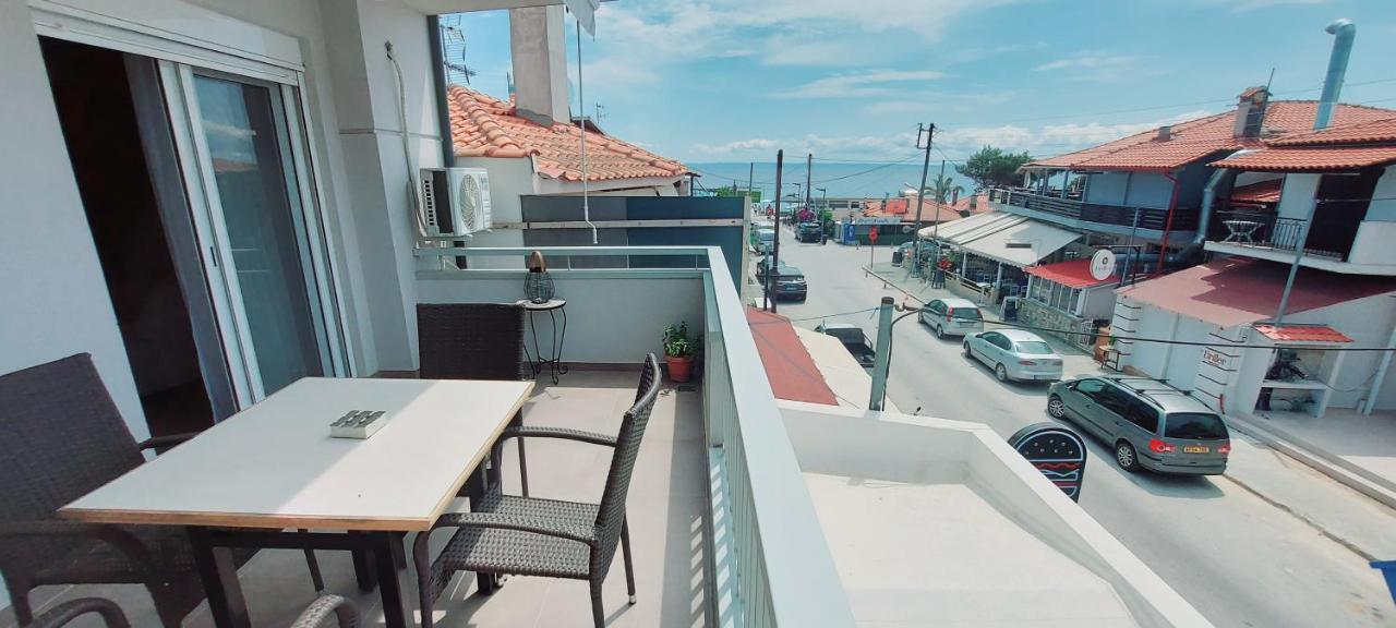 Promenada Nikiti公寓 外观 照片