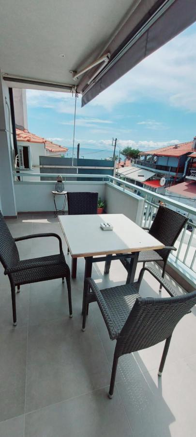 Promenada Nikiti公寓 外观 照片